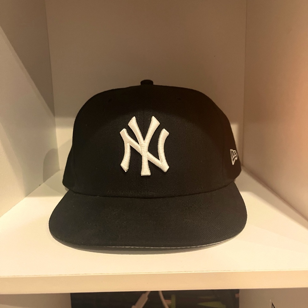 Authentic MLB New York fitted cap